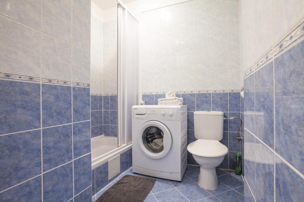 Nejedleho Apartmeet Praga Exterior foto